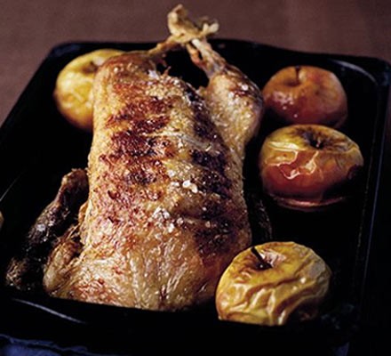 Crispy duck & baked apples recipe 
