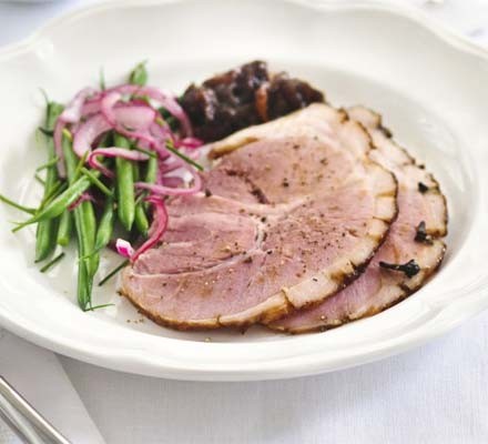 Sticky treacle-glazed ham recipe 