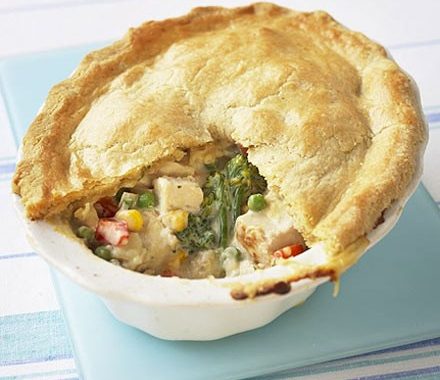 Crumbly chicken & mixed vegetable pie recipe
