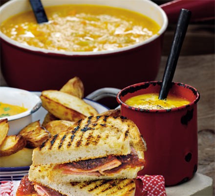 Honeyed carrot soup recipe 