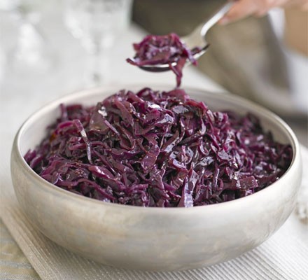 Sticky spiced red cabbage recipe 