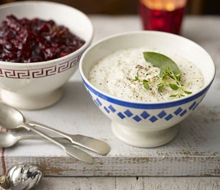 Traditional bread sauce recipe
