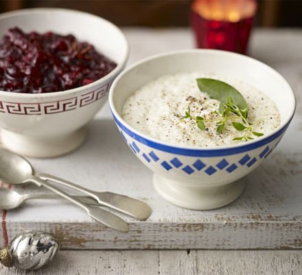 Traditional bread sauce recipe 