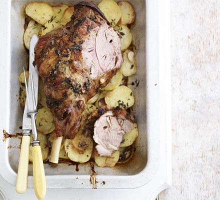 Lamb with thyme-roasted potatoes recipe 