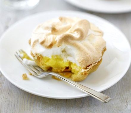 Little lemon meringue pies recipe