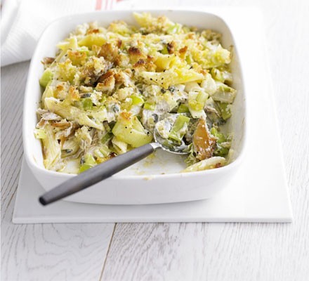 Leek & mackerel penne bake recipe 