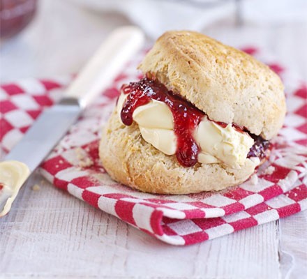Easy fluffy scones recipe 