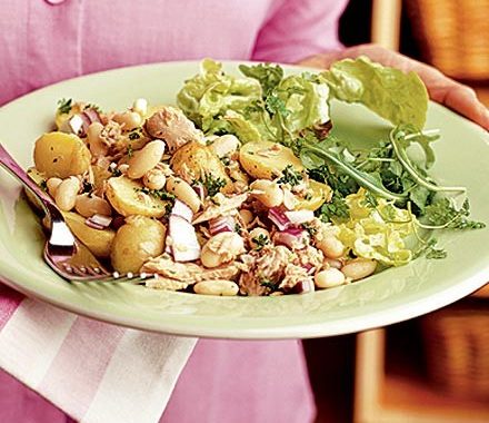 Storecupboard tuna bean salad recipe