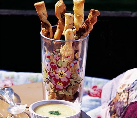 Quick cheese straws recipe