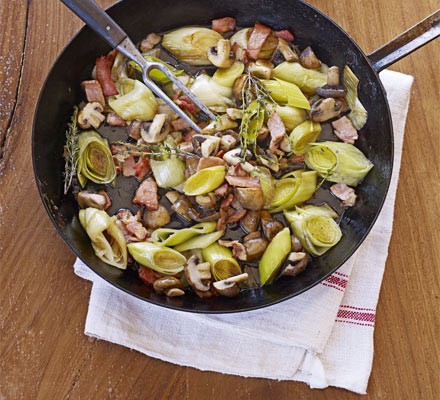 Leeks with bacon & mushrooms recipe 