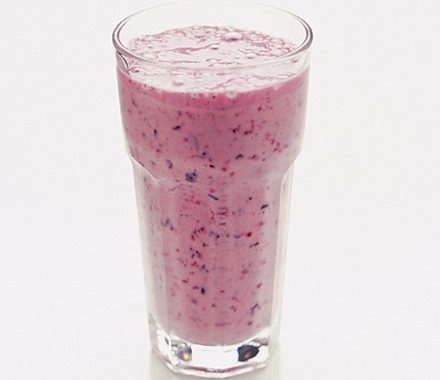 Forest fruit & banana smoothie recipe