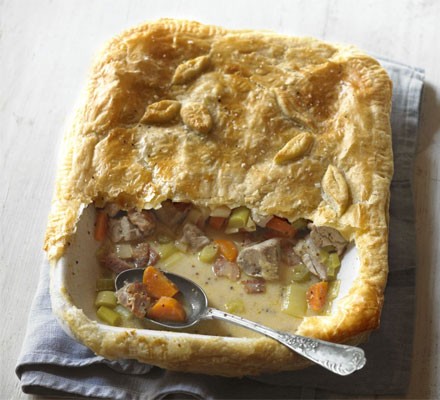 Pheasant, leek & bacon pie recipe 