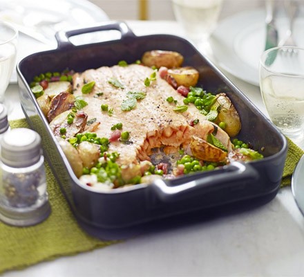 Roast salmon with peas, potatoes & bacon recipe 