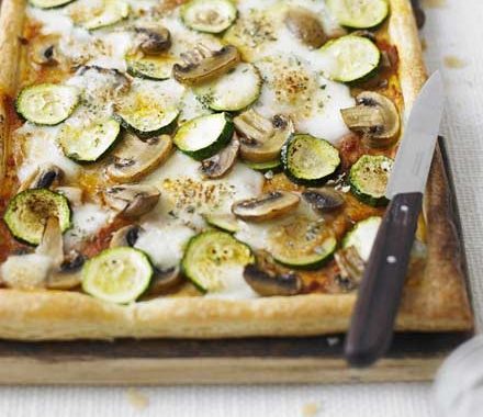 Courgette, mushroom & mozzarella tart recipe