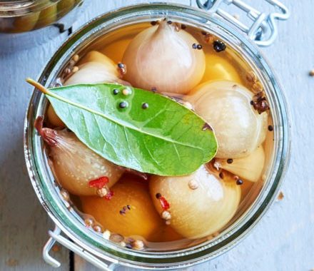 Spiced pickled shallots recipe