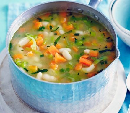 Summer carrot, tarragon & white bean soup recipe