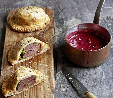 Pigeon pies with bramble gravy recipe