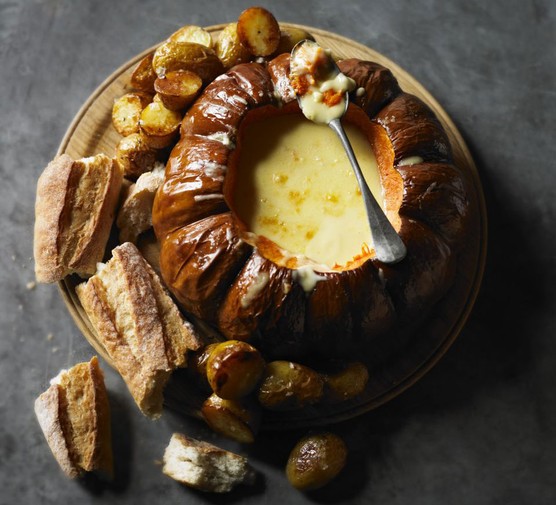 Baked pumpkin fondue recipe 