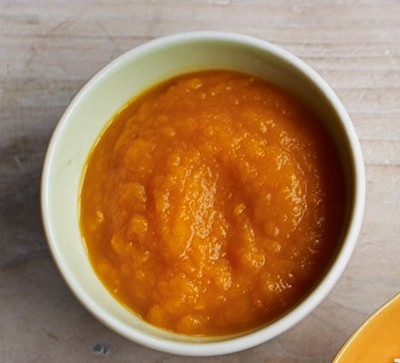 Weaning recipe: Roasted butternut squash & garlic purée