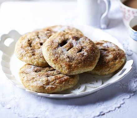 Easy Eccles cakes recipe