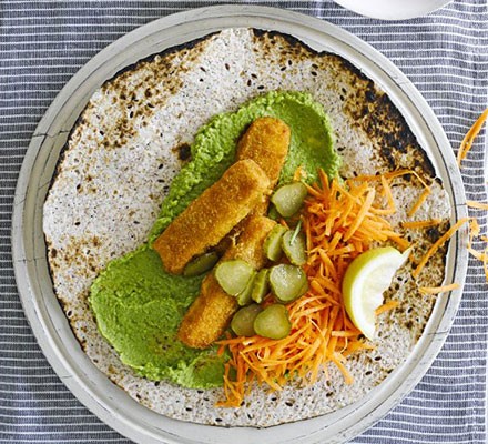 Fish finger wraps with pea purée recipe 