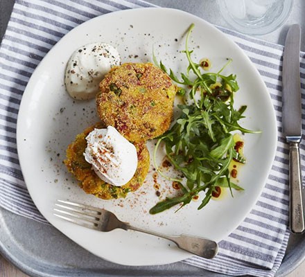 Ham, pea & polenta cakes recipe 