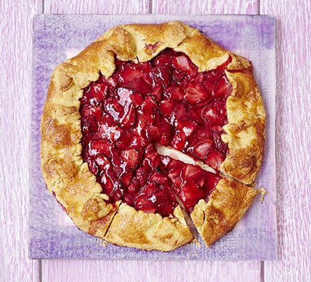 Rustic strawberry tart recipe 
