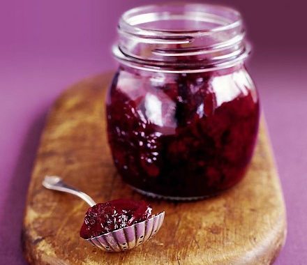 Spicy blackberry chutney recipe