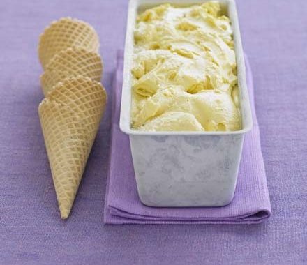 Classic vanilla ice cream recipe
