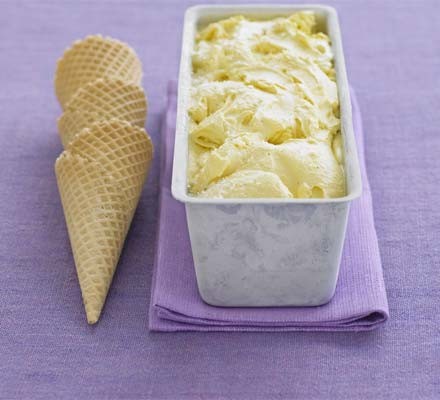 Classic vanilla ice cream recipe 