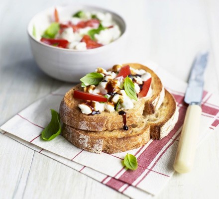 Open cottage cheese & pepper sandwich recipe 