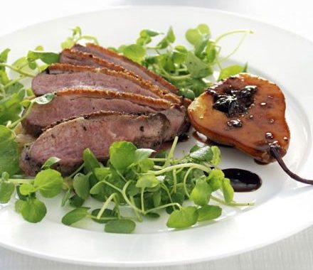 Pan-fried duck breast with creamed cabbage, chestnuts & caramelised pear  recipe