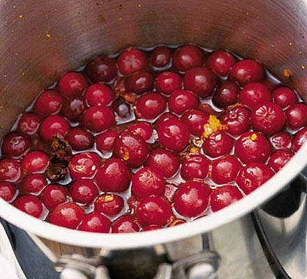 Cranberry sauce with port & star anise recipe 