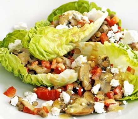 Warm mushroom, lentil & goat's cheese salad recipe