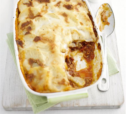 Lamb & potato bake recipe 