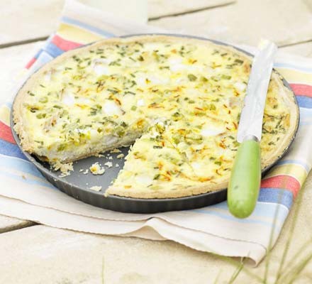 Smoked haddock, spring onion & saffron tart recipe 