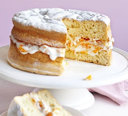 Fruity sponge cake recipe 