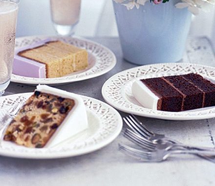 Wedding cake – rich dark chocolate cake recipe