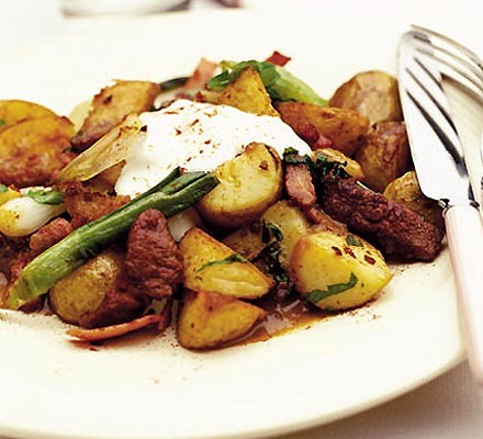 Liver & bacon sauté with potatoes & parsley recipe 