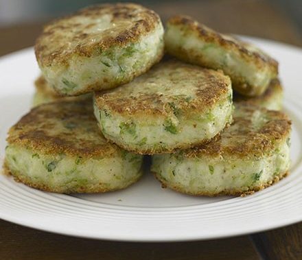 Bubble & squeak cakes recipe