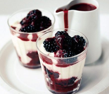 Blackberry honey creams recipe