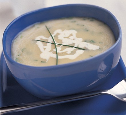 Jerusalem artichoke & horseradish soup recipe 
