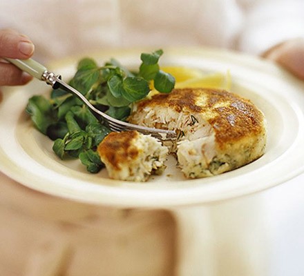 Salmon & dill fish cakes in 4 easy steps recipe 