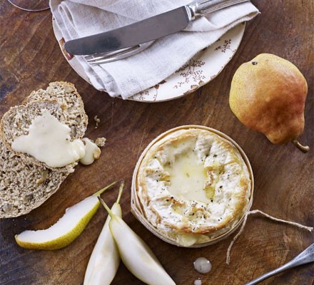 Baked cheese with quick walnut bread & pears recipe 