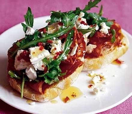 Chorizo & goat's cheese toasts recipe