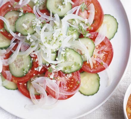 Tomato & onion salad recipe 