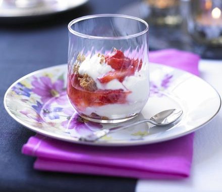 Yogurt parfaits with crushed strawberries & amaretti recipe