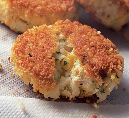 Fish cakes with tartare sauce recipe 