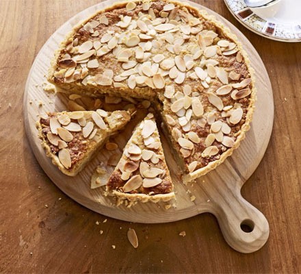 Pear & almond flapjack tart recipe 