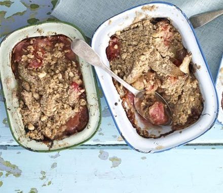 Rhubarb, pear & hazelnut crumbles recipe